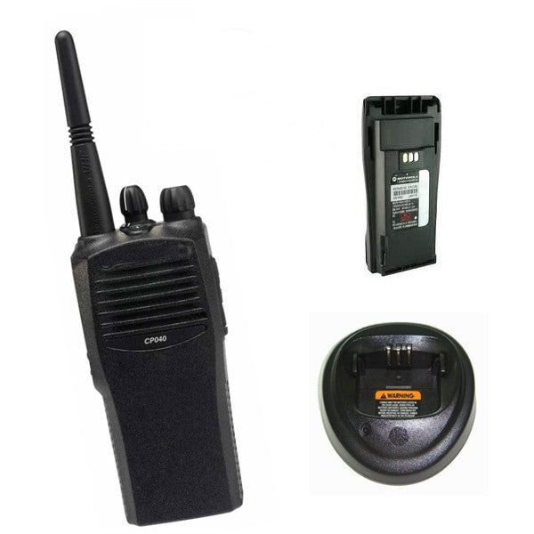 Motorola UHF/VHF Commercial Radio CP040